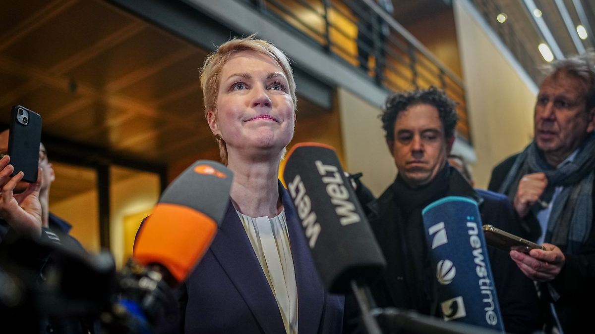 Schwesig steht zu schuldenfinanzierten Investitionen
