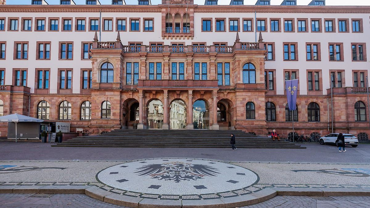 Wiesbadener OB-Wahl geht in die zweite Runde