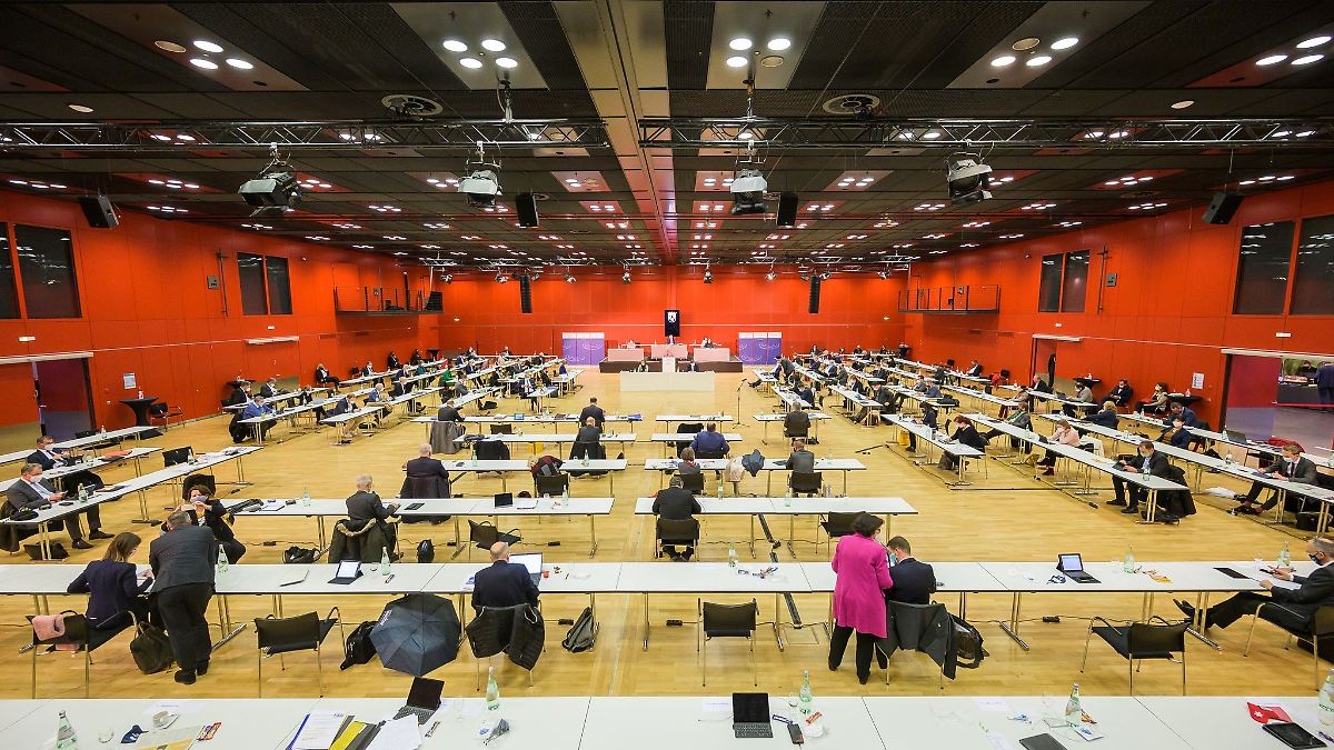 Landtag beschäftigt sich immer wieder mit Corona