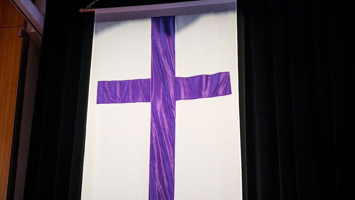 Landeskirche legt Kirchenkreise zusammen