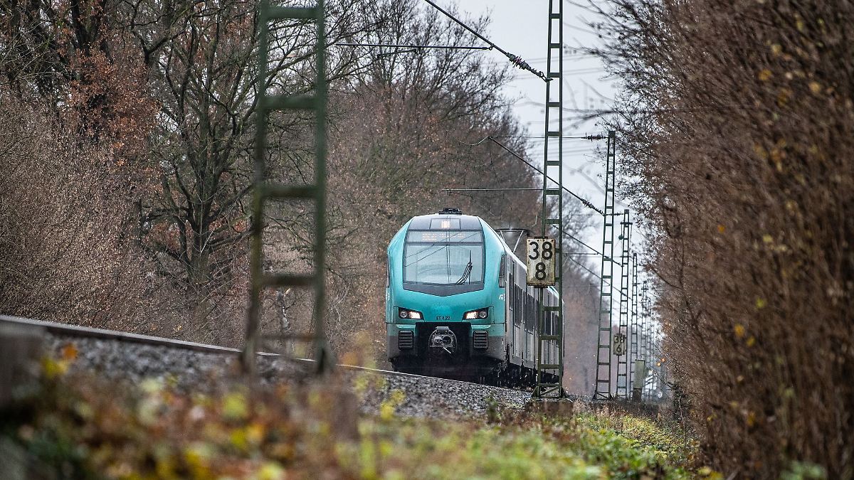 Kabelklau: Bahnstrecke Dortmund-Lünen gesperrt