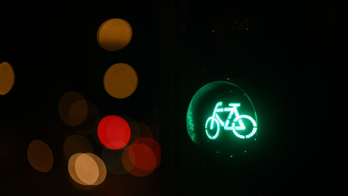 Auto erfasst Radfahrerin - 48-Jährige schwer verletzt