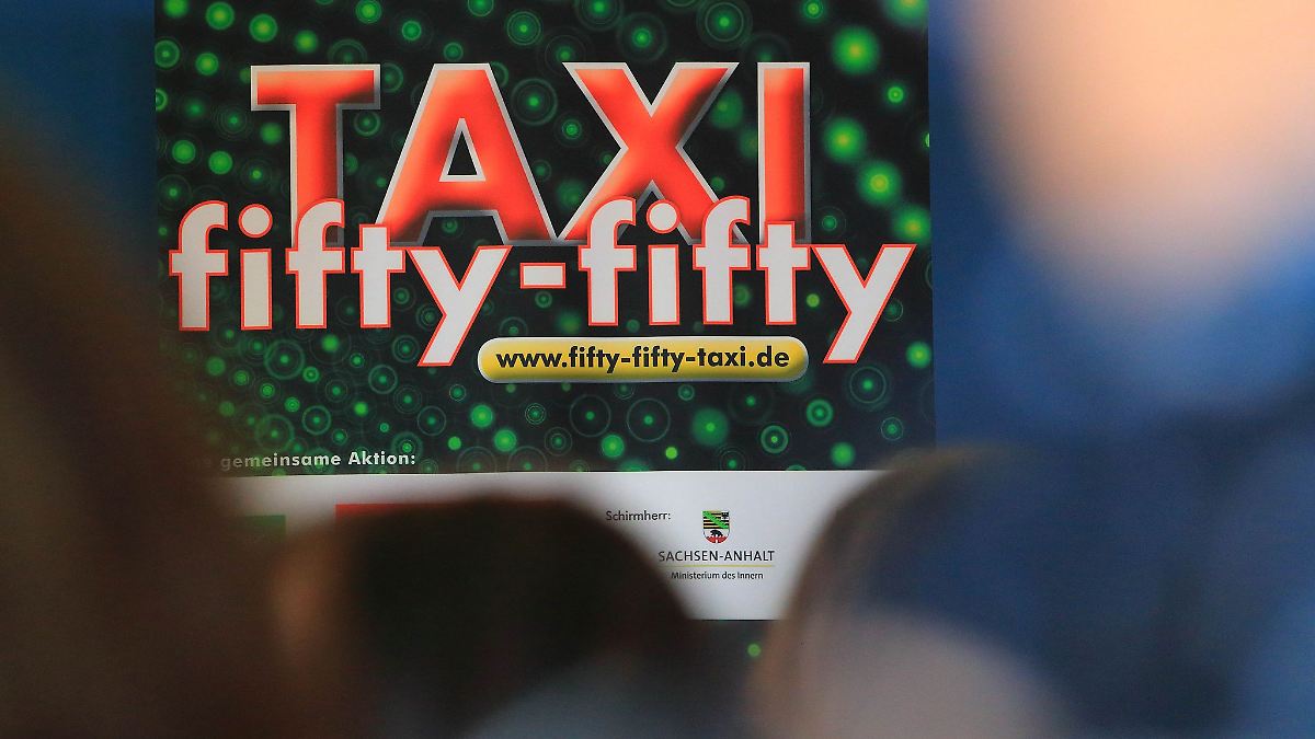 Das "Fifty-Fifty-Taxi-Ticket" in MV nun als Digitalangebot