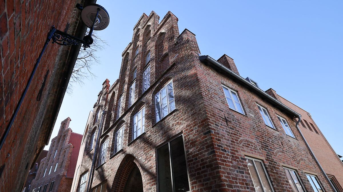 Lübecker Figurentheater öffnet nach Sanierung