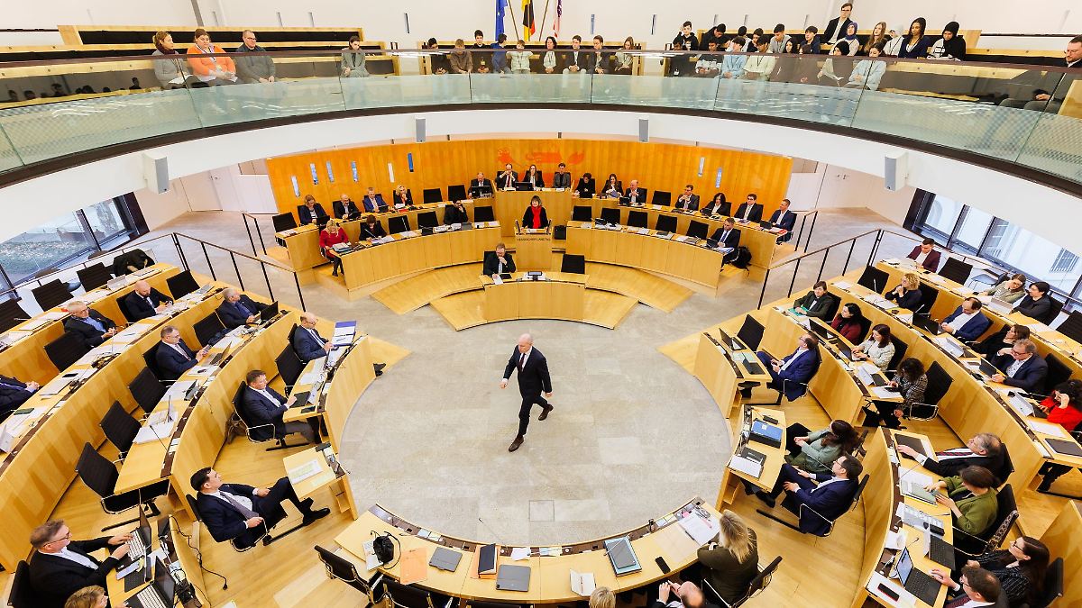 Kommunalwahlen werfen im Landtag Schatten voraus