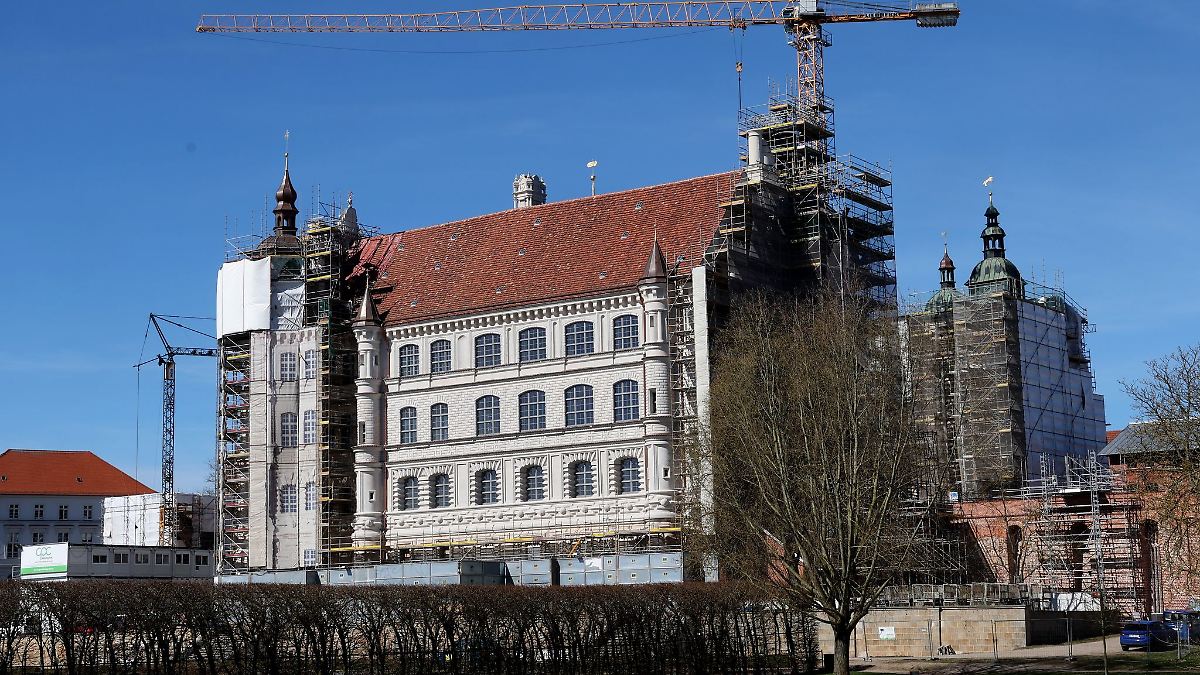 Noch kein Termin für Wiedereröffnung von Schloss Güstrow