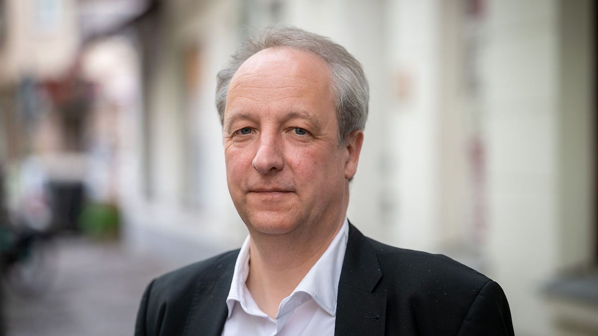 Landesbischof Stäblein: Tiefer Respekt für toten Papst