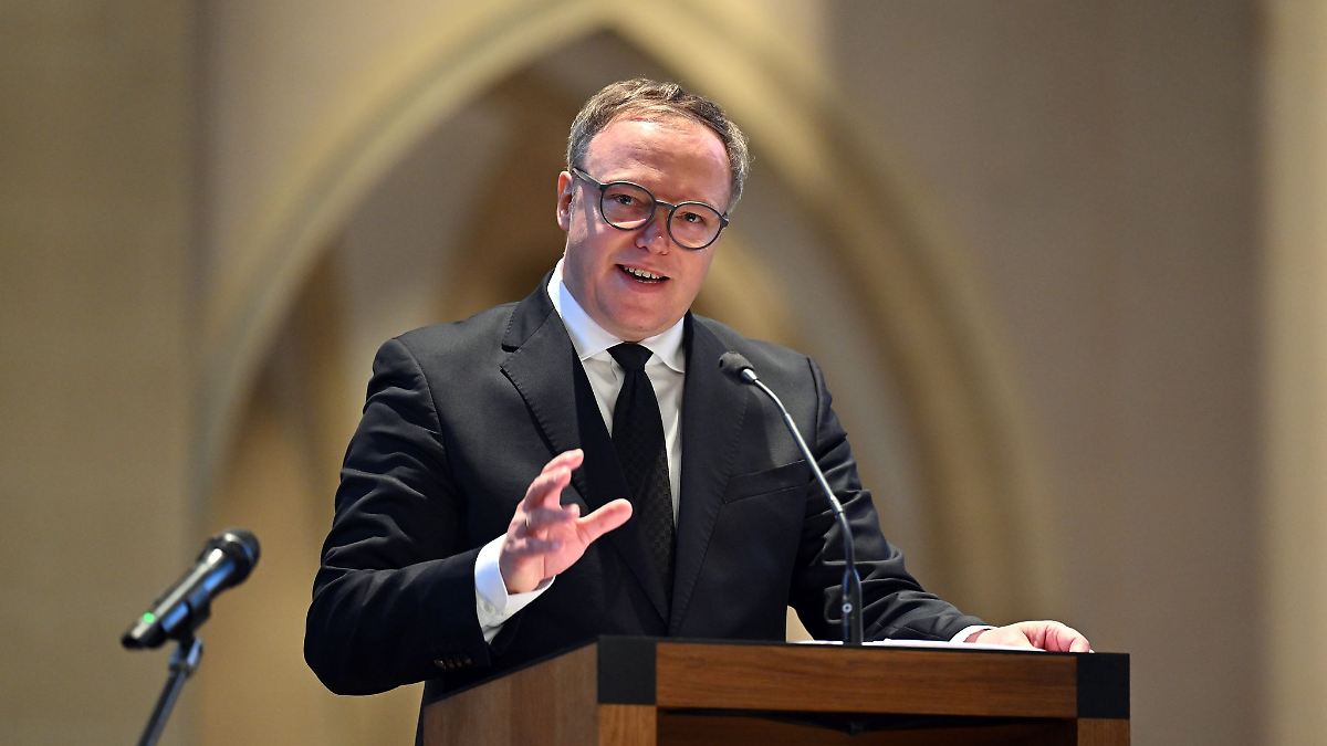 Trauer um Papst - Landespolitiker würdigen seine Verdienste