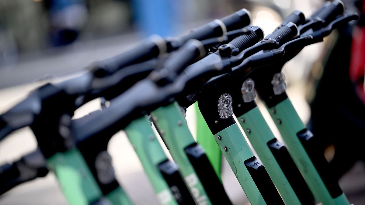 Wieder mehr Unfälle mit E-Scootern in Schleswig-Holstein