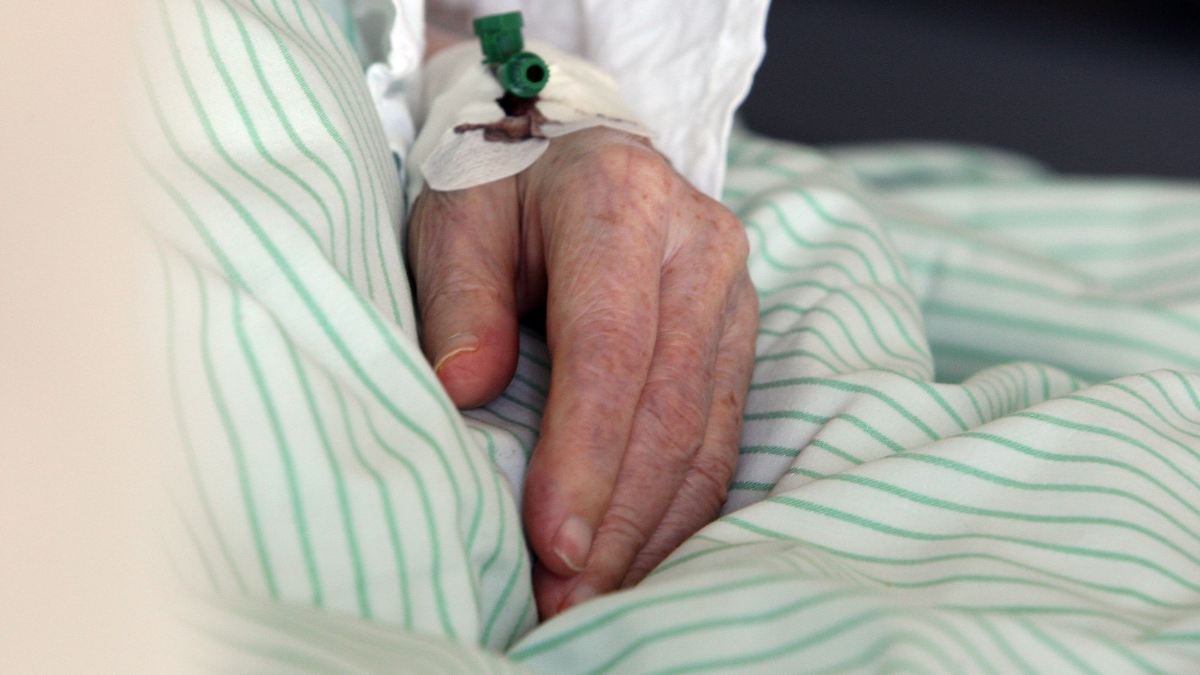 AOK: Anteil hochbetagter Patienten in Kliniken steigt