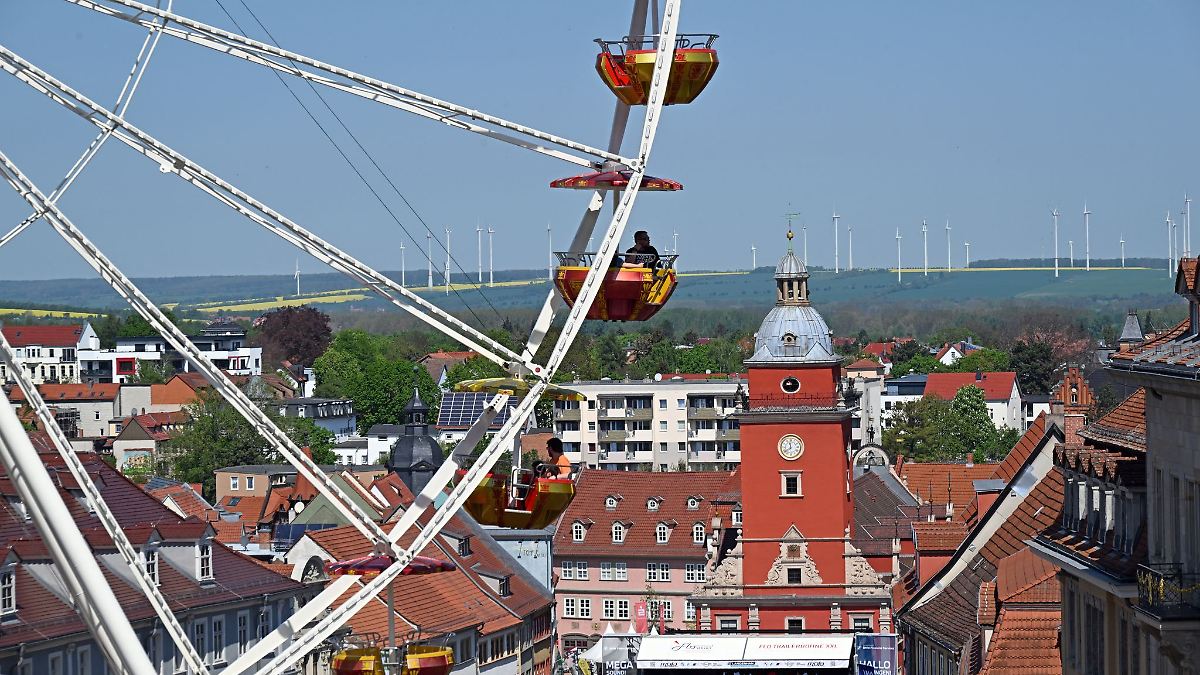 Regen und Blitze zum Thüringentag - Unterbrechung