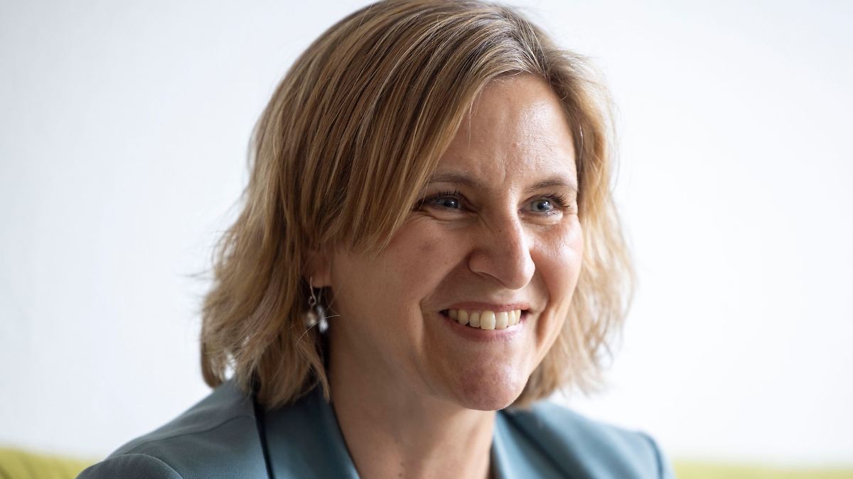 Grüne ziehen mit Umweltministerin Eder in den Wahlkampf