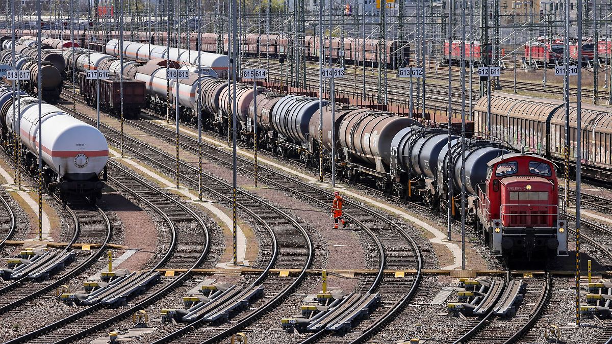 Neue Güterzugstrecke soll für pünktliche Personenzüge sorgen