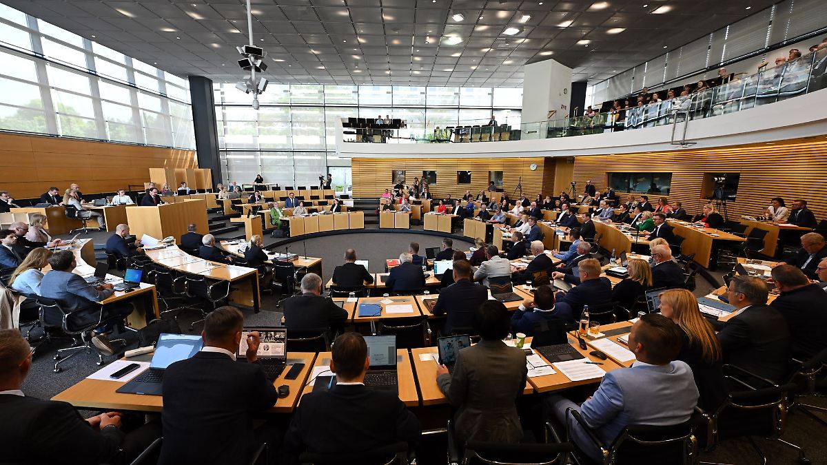 Ausschuss zur Wahl von Richtern nicht komplett