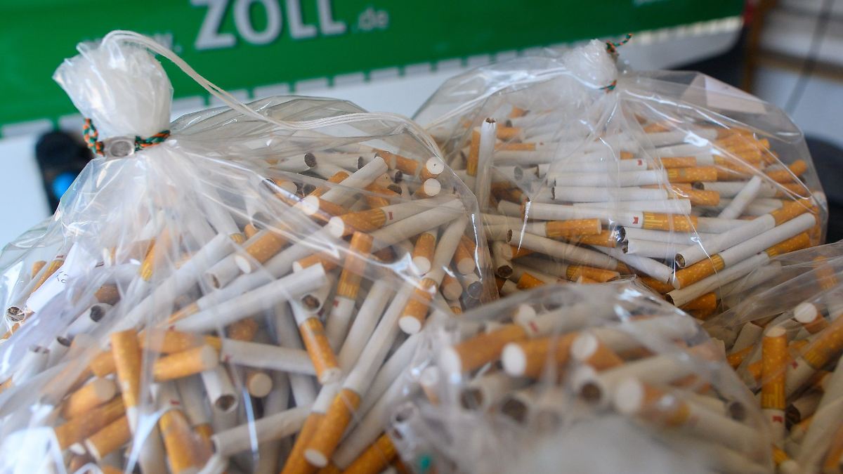 Fast eine Million unversteuerte Zigaretten sichergestellt