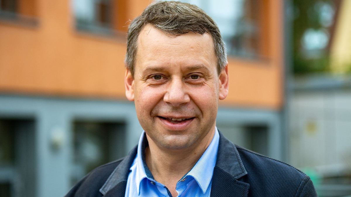 Michael Sack siegt in Vorpommern-Greifswald in Stichwahl