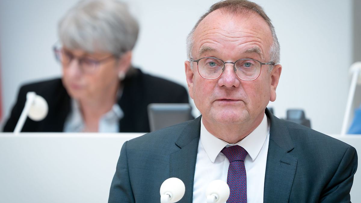 Verkehrsminister für generelles Alkoholverbot am Steuer