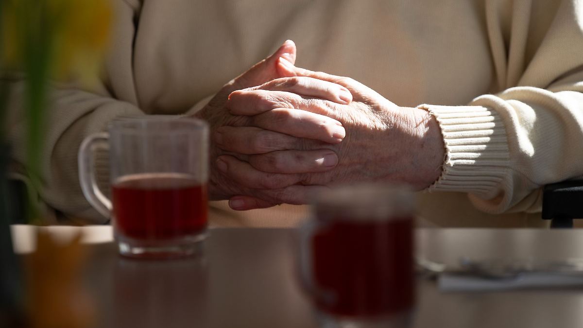 AOK: Zu viele Pflegeheimbewohner mit Pillen ruhiggestellt