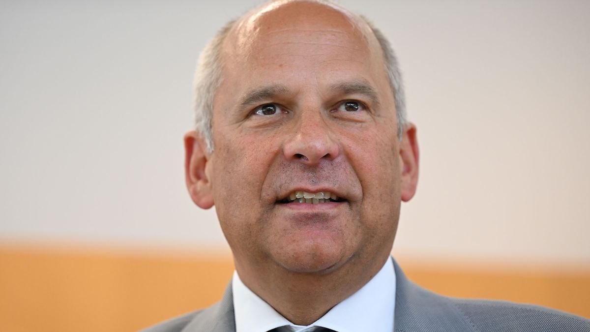 Erste Kommunen bekommen Förderung fürs sichere Feiern