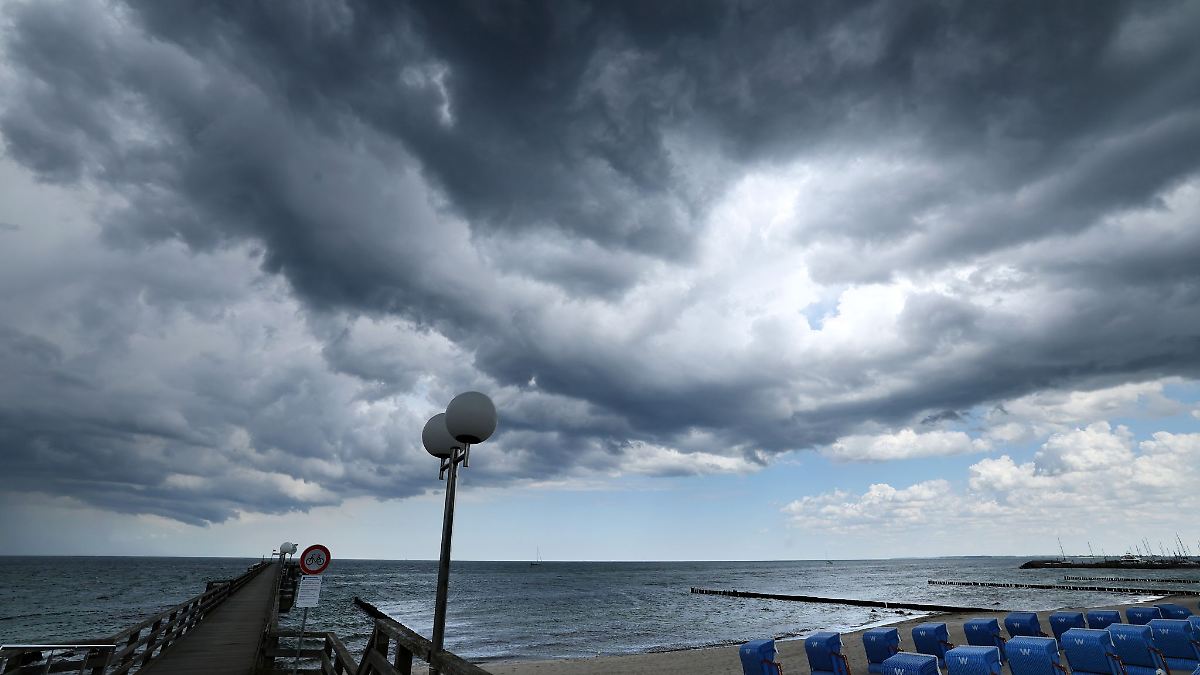 Stürmisches Pfingstwochenende im Norden
