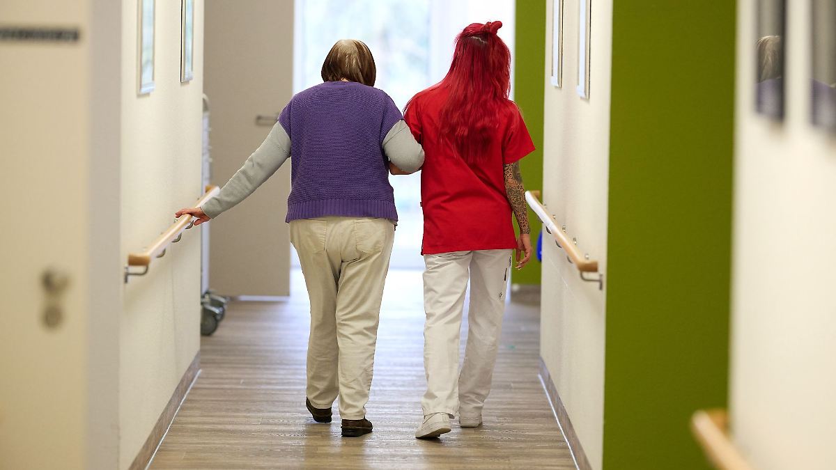 Gerlach: Bayern hilft bei Suche nach Pflegeangeboten