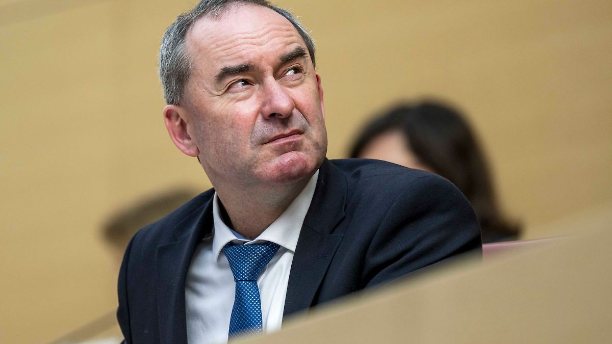 Freie-Wähler-Chef Aiwanger plant weiter Bundestagseinzug