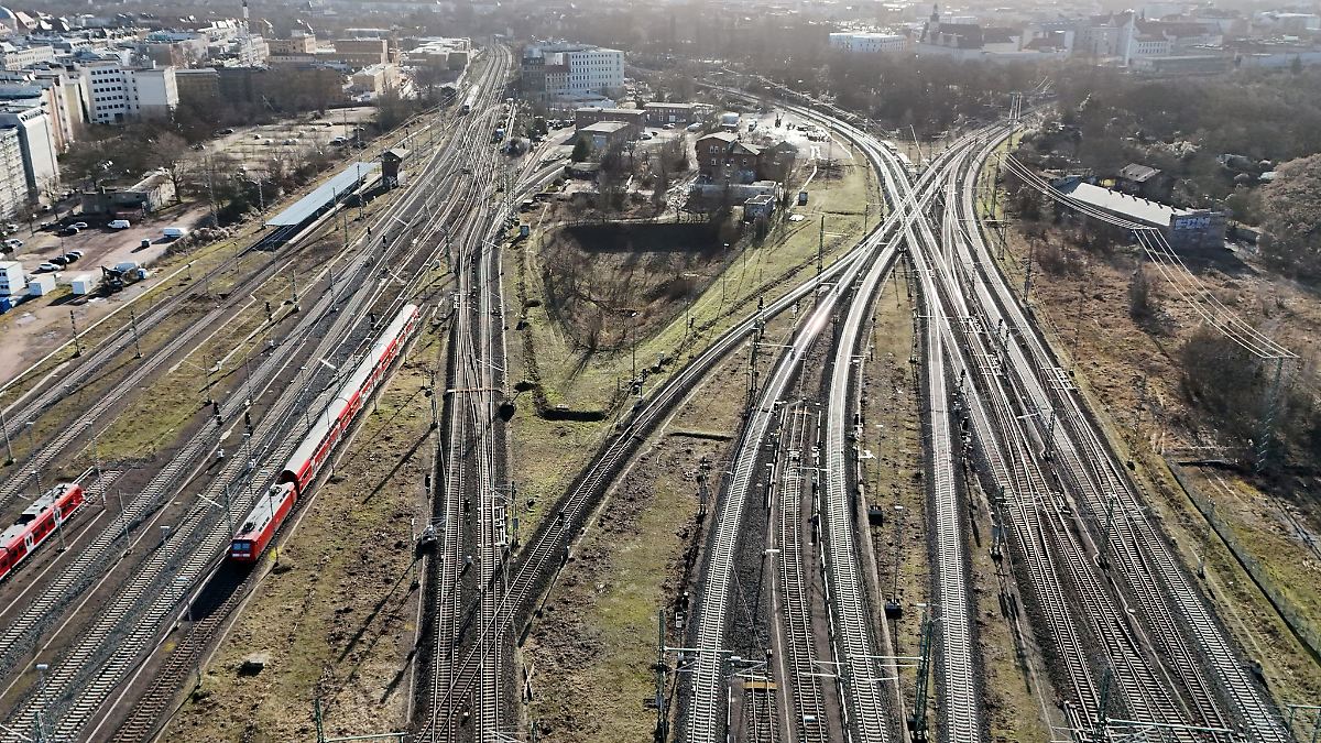 Bahn baut in Magdeburg: Umleitungen und Ausfälle