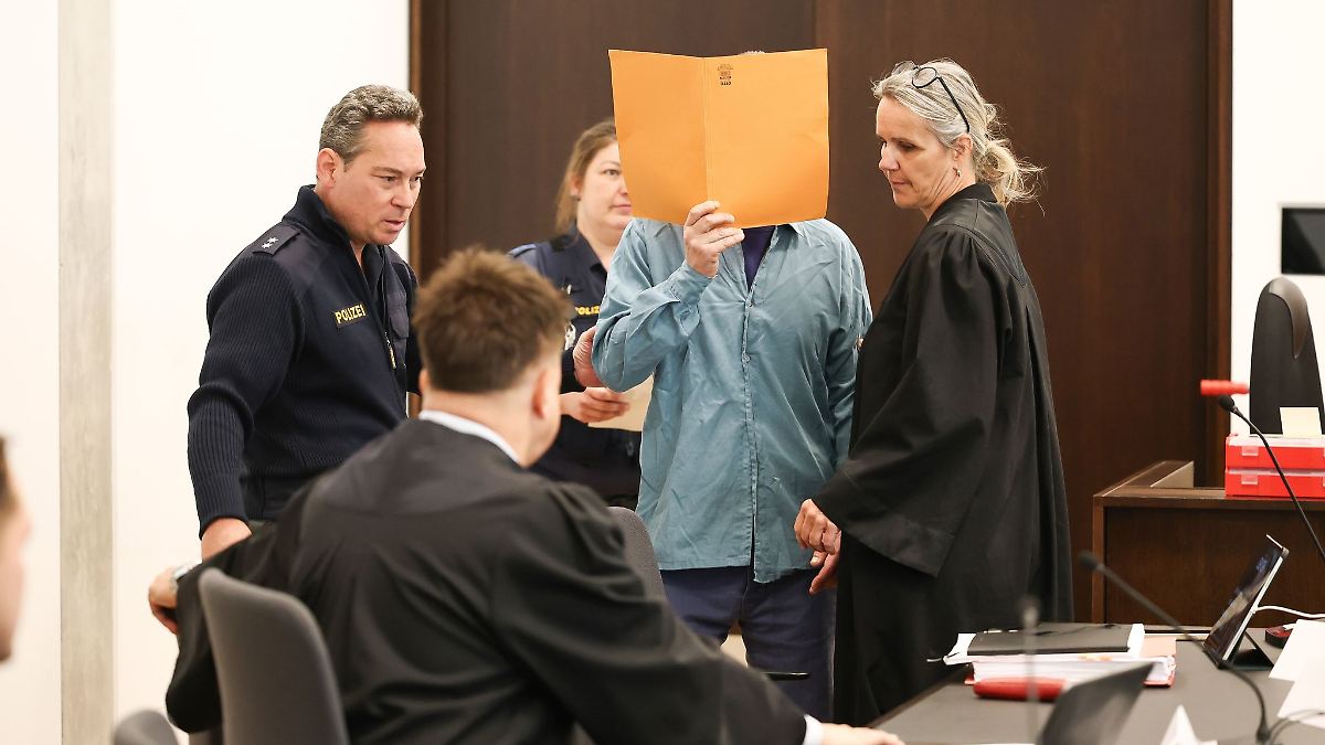 Richter ringt Angeklagtem Geständnis im Mordprozess ab