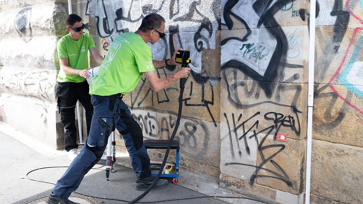 Graffiti-Entfernung mit Laser - Testreihe in Dresden läuft