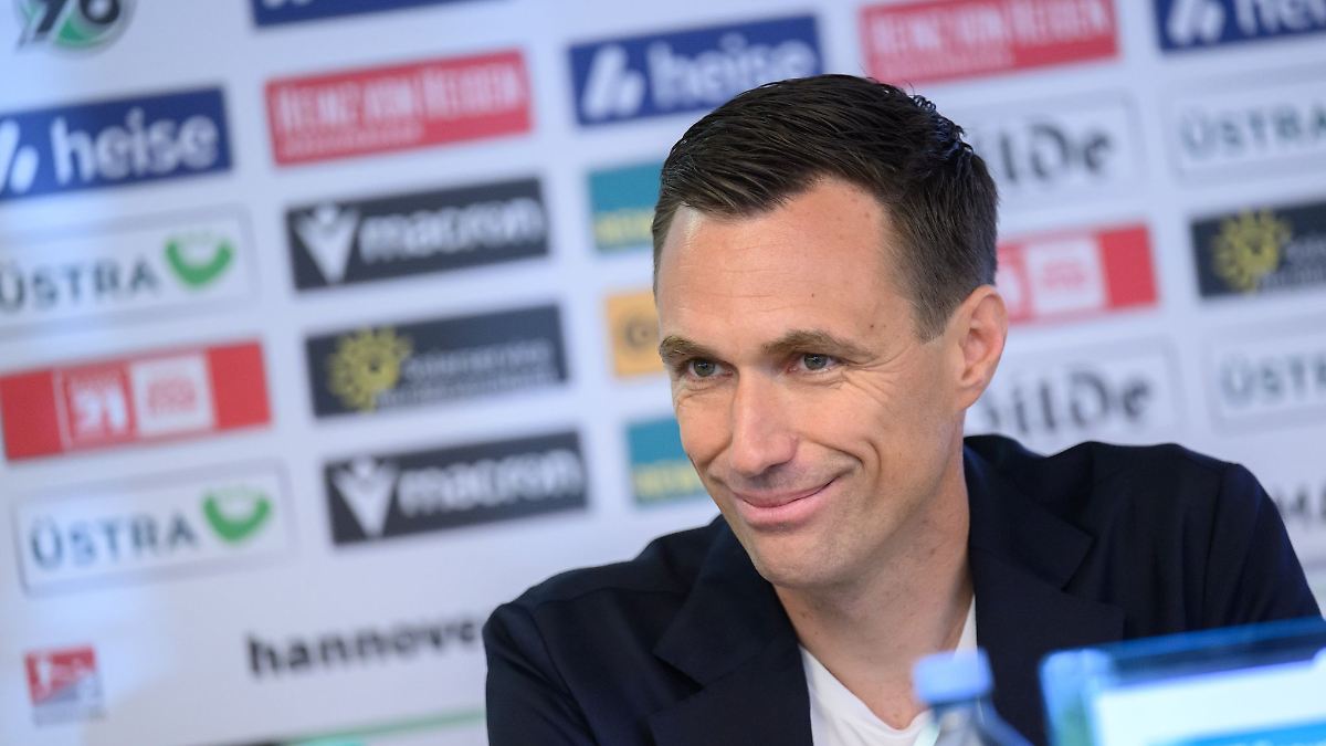 13. Sommer-Neuzugang: Hannover holt Verteidiger Okon