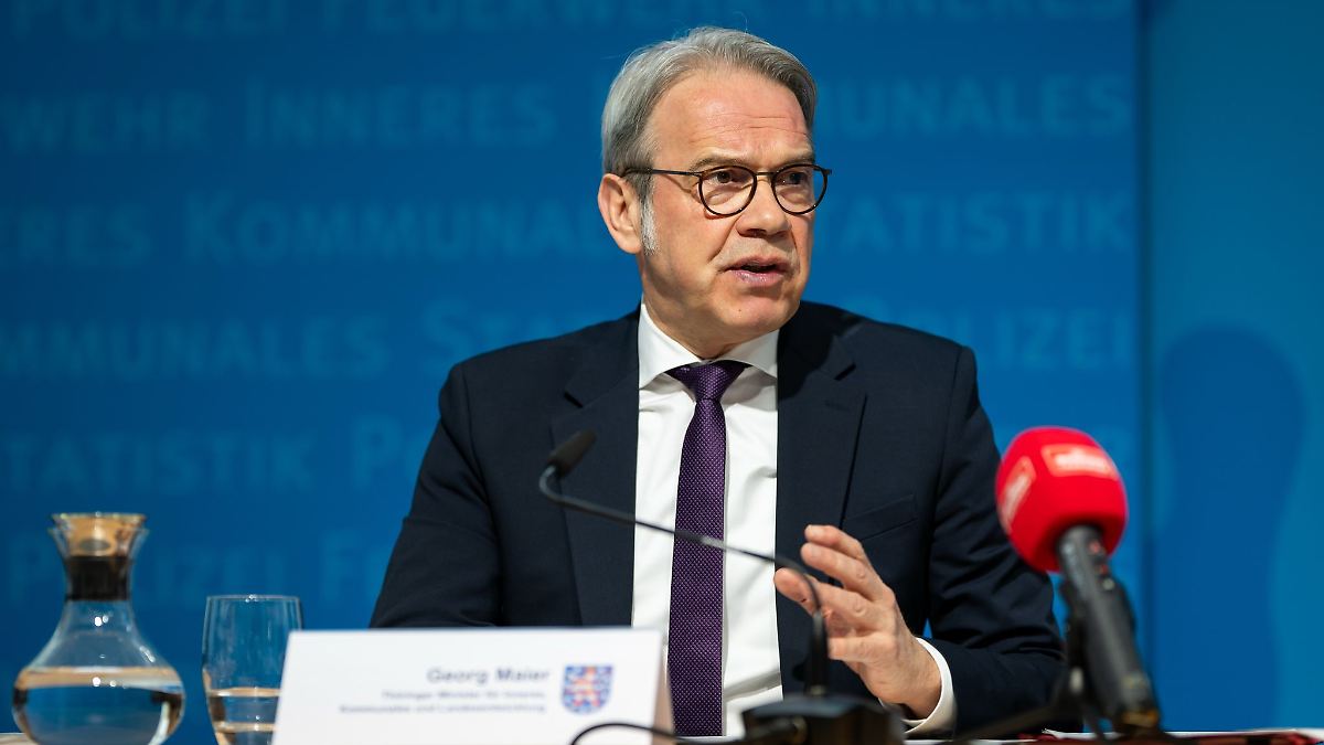 Thüringer Innenminister rechnet mit häufigeren Bränden