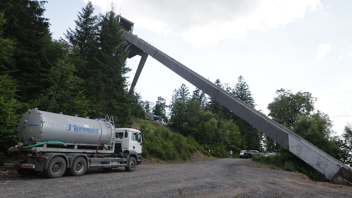 Inselbergschanze fällt beim zweiten Versuch
