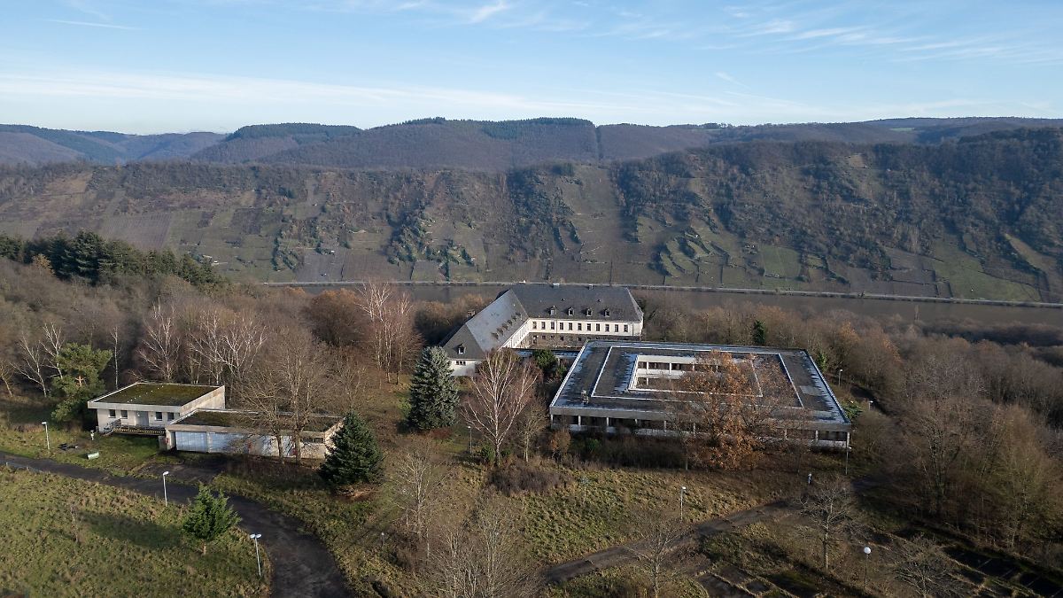 Zahl der Kaufinteressenten für den "Cyberbunker" steigt