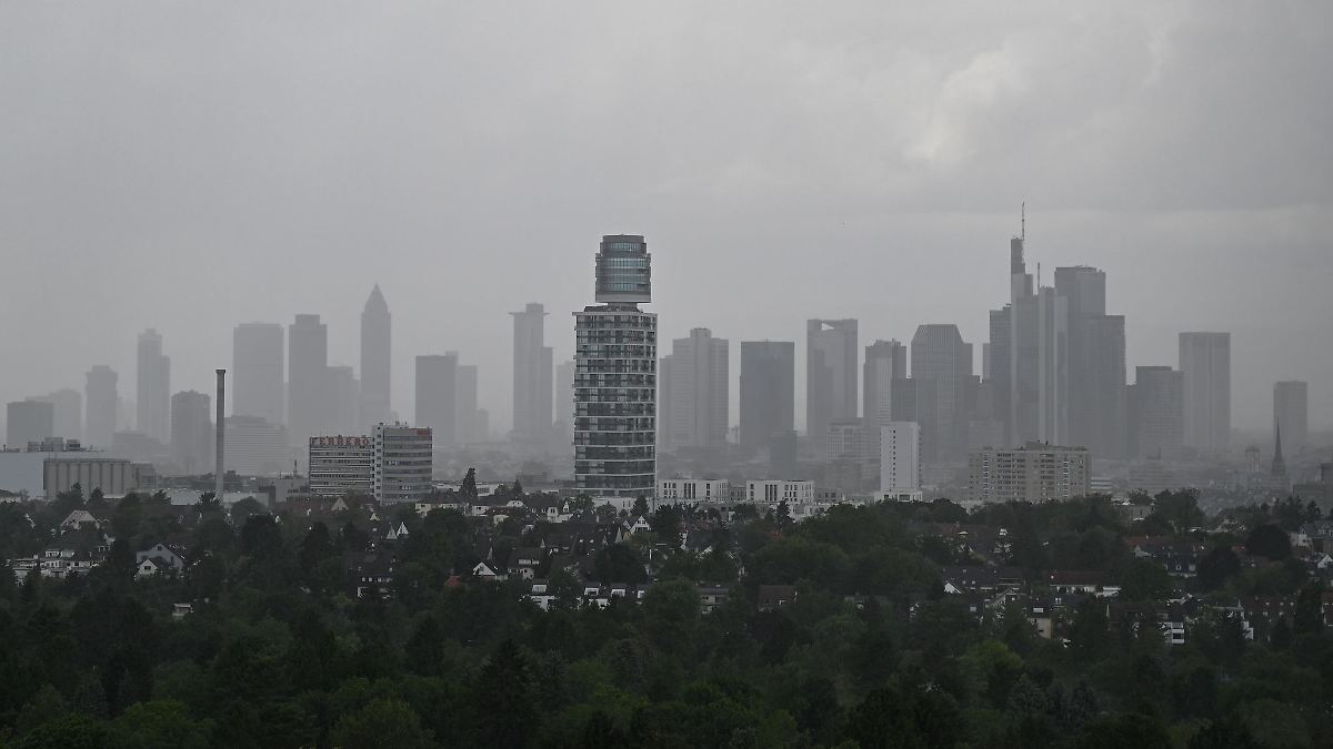 Regen und Wolken zum Ende der Woche in Hessen