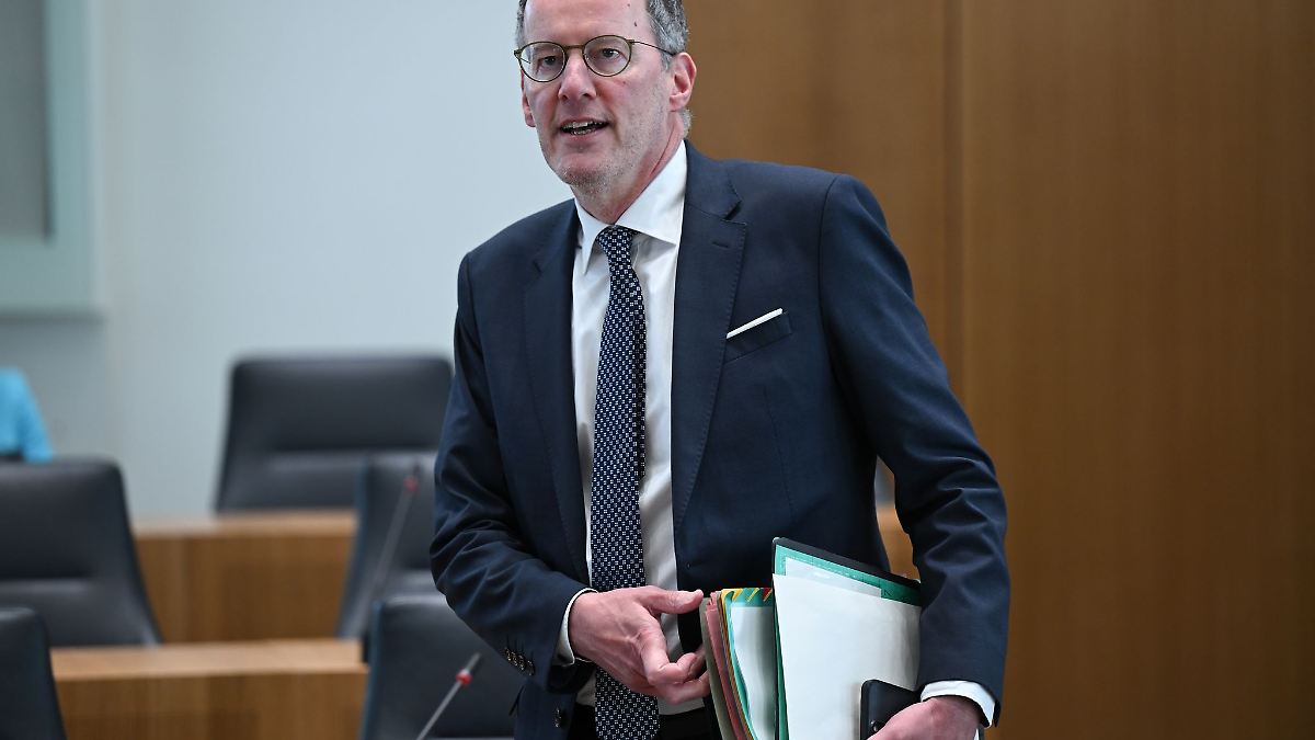 Bleibt die Tür für AfD im öffentlichen Dienst zu?