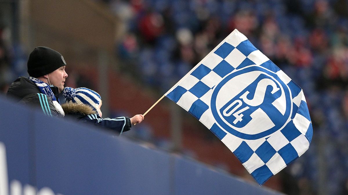 Vier-Euro-Ticket für Kinder: Schoßkarten auf Schalke bleiben