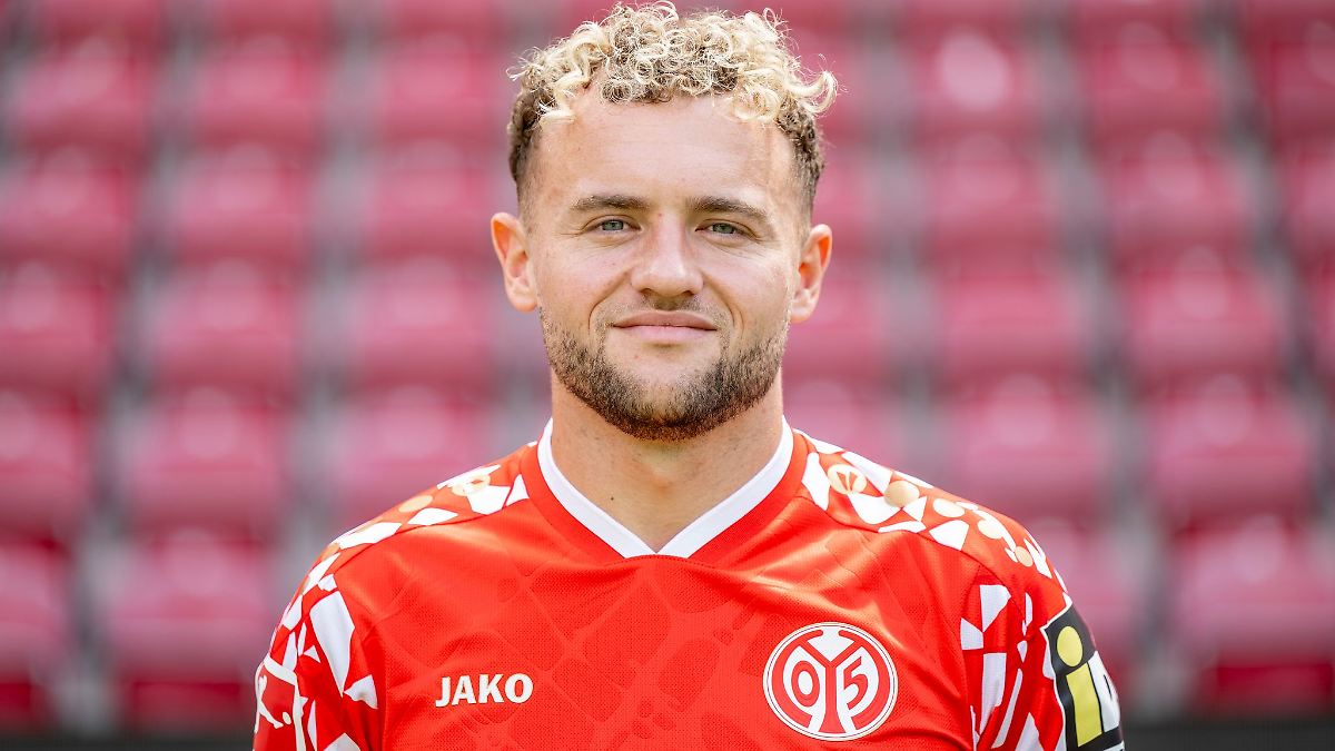 Hollerbach mit Doppelpack: Mainz-Sieg in Saarbrücken