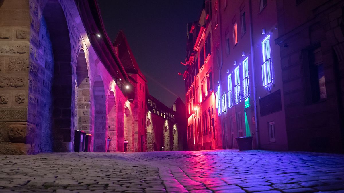 Weniger Prostituierte und Bordelle in Bayern