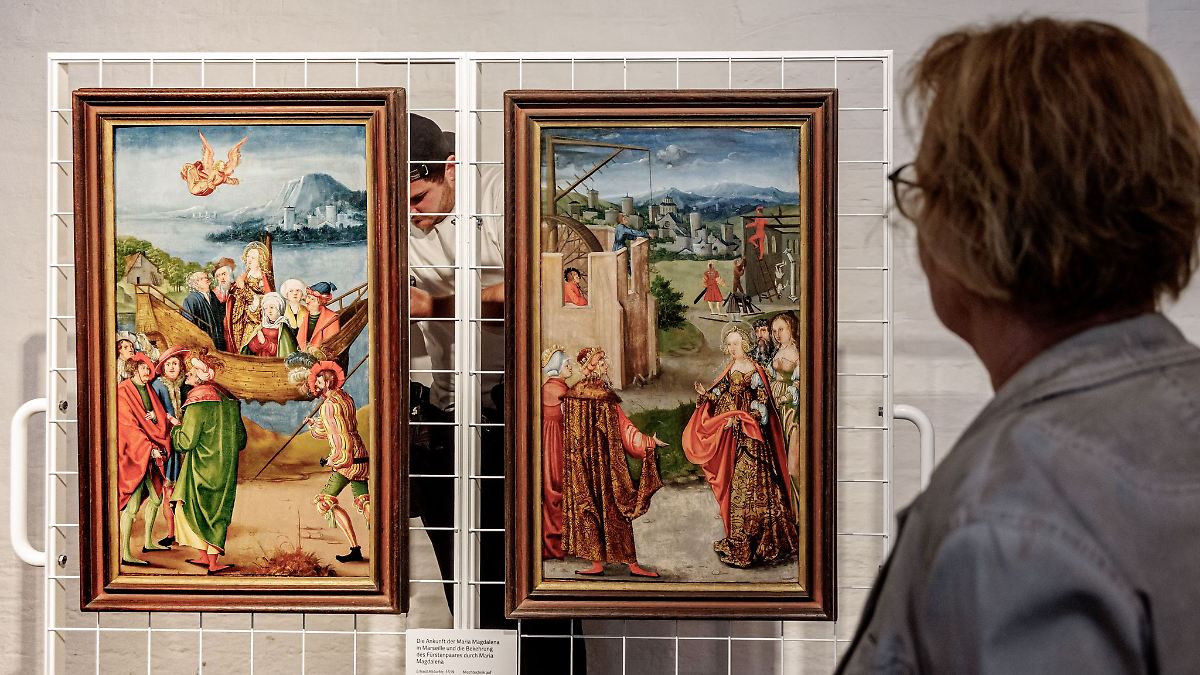 Bilder des Maria Magdalenen-Altars sind wieder in Lübeck