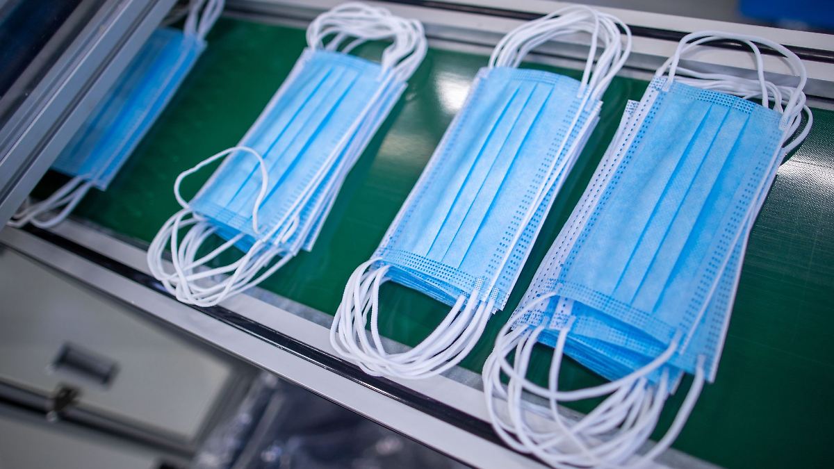 Für Millionen Corona-Schutzmasken endet Mindesthaltbarkeit