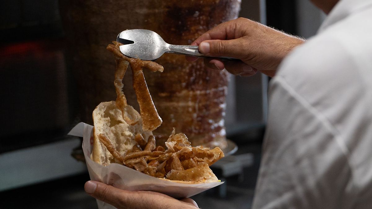 Gewerkschaft: Verhandlung über Tarifvertrag bei Dönerfabrik