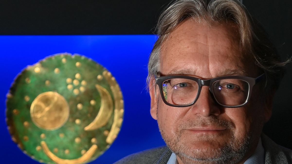 Landesarchäologe Meller trägt nun den Bundesverdienstorden