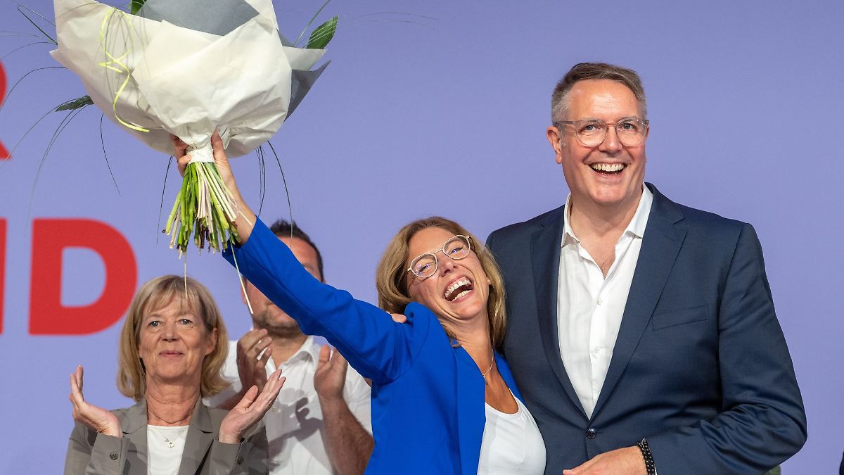 Neuer Generalsekretär, alte Spitze und viel Oasis