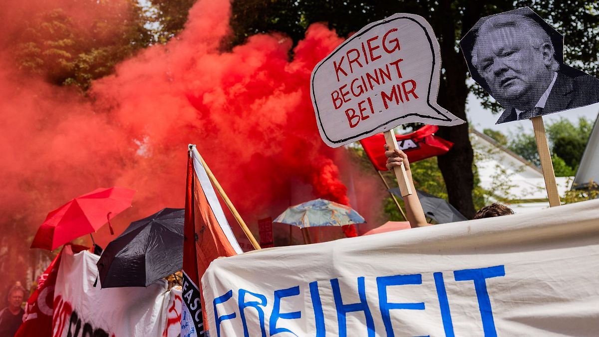 Demo an Wohnort von Rheinmetall-Chef weitgehend friedlich