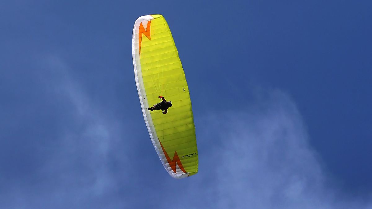 Gleitschirmflieger in Sachsen-Anhalt vermisst