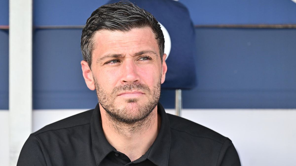 Jäkel-Ersatz da: Braunschweig holt Abwehrspieler Nkoa