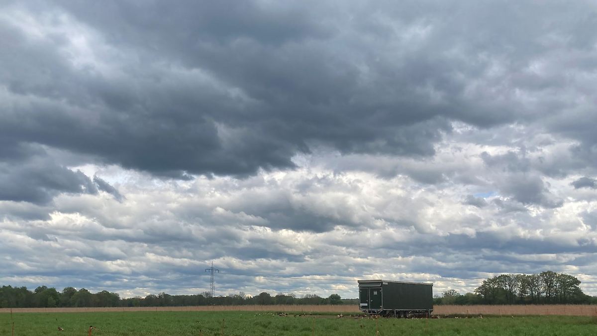 Unbeständig mit Regenschauern in NRW - Gewitter möglich
