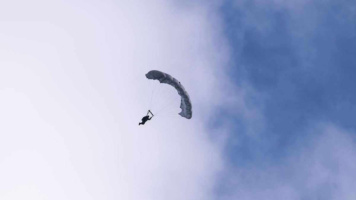 Fallschirmspringer verletzt – auch Reserveschirm hakt