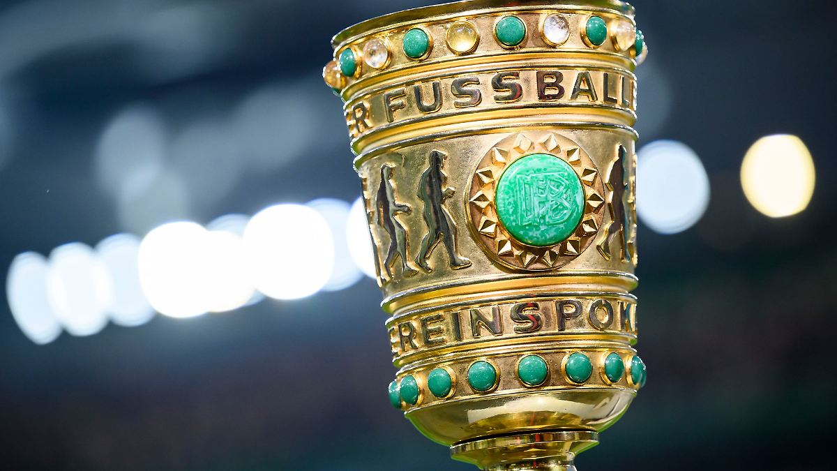 Eintracht im Pokal gegen BVB - Darmstadt empfängt Schalke