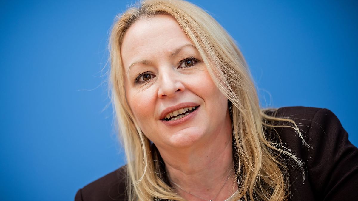 Saarland erweitert "Erasmus+" für alle Schulformen